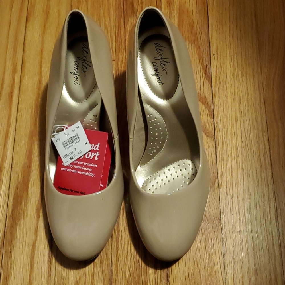 Beige DexFlex Comfort Heels